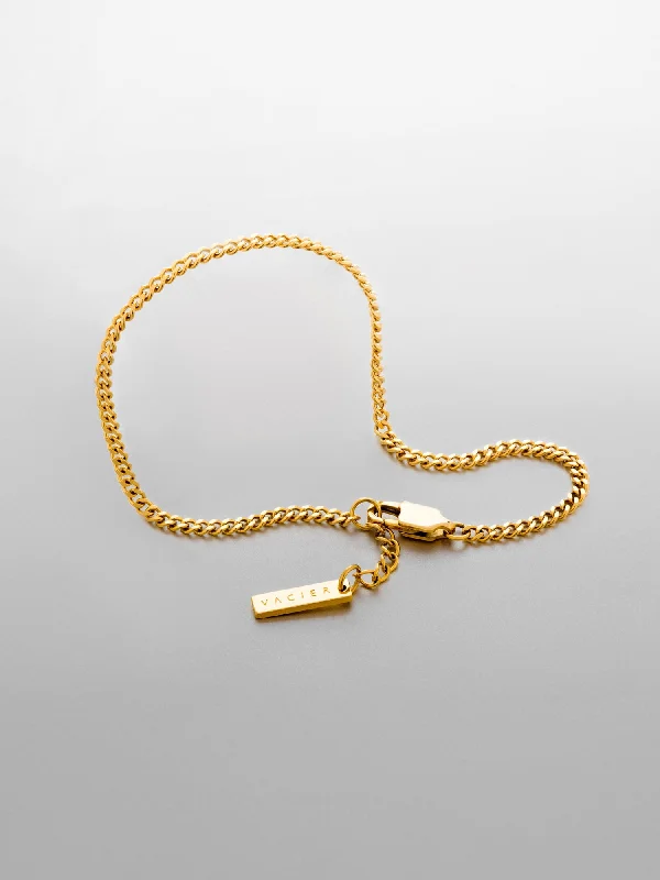 Regular - Fits Most (Small to Large) / Gold