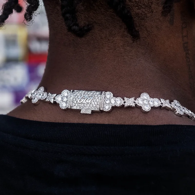 Rounded Cross Pave Star Chain